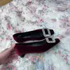 Zapatos planos de strass, salones de ante de punta cuadrada poco profundos, zapatos nuevos para todas las estaciones, estilo profesional, tacones gruesos, plantilla de látex, perfectos con vestidos, diseño minimalista, zapatos de boda