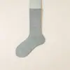 Meias Femininas de Algodão Cor Sólida Personalizadas, Meias Femininas de Cano Alto Estilo Slouch para Outono e Inverno, Meias Casuais Antiderrapantes com Listras Verticais, Atacado de Zhuji
