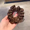 Scrunchie de Tela Vintage Estampado de Leopardo Goma para el Cabello Cuerda de Cabello de Cola de Caballo de Gama Alta Accesorio para el Cabello Elegante Versátil Flor para el Cabello