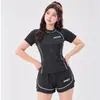 Traje de baño de dos piezas estilo nuevo para mujer, talla grande, deportivo, con media cremallera, conservador, adelgazante y favorecedor, perfecto para aguas termales y vacaciones, venta al por mayor