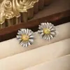 Pendientes de botón de margarita pequeños con pasador de plata de ley S925 Nala para mujer, estilo de lujo ligero, pendientes de flor, moda para el trabajo, sensación de alta gama, pendientes al por mayor