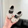 Zapatos de Cuero para Niñas Modelo Primavera y Otoño 2026 Zapatos de Princesa con Lazo y Flor para Niños Mocasines de Suela Suave Zapatos Planos Elegantes para Bebé