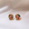 Pendientes de botón de flor de circonita de aguja de plata con diseño único, estilo minimalista de nicho, lujo ligero, sensación de alta gama, pendientes únicos para mujer