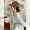 Tricô com Listras Verdes Coreano com Capuz Camisa para Ar Condicionado para Mulheres Design Externo de Verão Camiseta de Manga Longa Proteção Solar