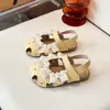 Diadema de encaje con lazo estilo hada para niñas Sandalias Verano 2026 Nuevos Zapatos de Playa Princesa para Bebé Huecos Suela Suave