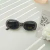 Novos óculos de sol infantis com armação oval da moda, óculos de sol para bebês estilo moda coreana, óculos para meninos e meninas mesmo estilo foto