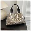 Línea de costura de entrega de una pieza bolso de mano para mujer a la moda que combina con todo plisado bolso para mujer estilo coreano gran capacidad hebilla magnética bolso tote