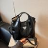 Este ano, a popular bolsa de mão de couro macio, casual, simples, de cor sólida, elegante, estilo coreano, para viagem, bolsa feminina