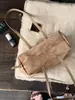 Bolso de mano único y no convencional con forma de tostada para mujer, nuevo modelo 2026, bolso tote simple y elegante, bolso de hombro grande para ir al trabajo