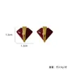 Brincos geométricos triangulares color block estilo retrô francês, um toque de luxo, design de nicho, brincos com pino de prata S925, para mulheres, com uma estética única e delicada, e versátil para qualquer look