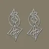 Nuevos Pendientes Geométricos Florales Huecos Exagerados Estilo Francés, Modernos y de Alta Gama Estilo Old Money, Mismo Modelo que los Pendientes de Ouyang Nana