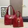 Fornecimento direto transfronteiriço de Guangzhou de bolsas de ombro totalmente em aço, bolsas clássicas, bolsas CF, bolsas de bola dourada, bolsas transversais, bolsas de caixa, bolsas hobo, bolsas tote
