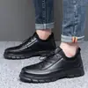 Zapatos de Cuero para Hombre 2026 Nuevo Estilo Formal de Negocios Zapatos de Cuero de Suela Suave Cuero Negro Casual Estilo Británico Transpirables Zapatos para Hombre