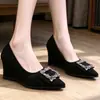 Sapatos de salto alto femininos elegantes, bico fino, sola macia, com strass, confortáveis para o trabalho, salto alto para mulheres, Novidades Primavera/Outono 2026