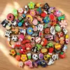 Diversos [Principal] Charms Populares para Sapatos de Jardim Fivelas de Sapato Desmontáveis Criativas de Desenho Animado Acessórios de Decoração para Sapatos Croc Atacado