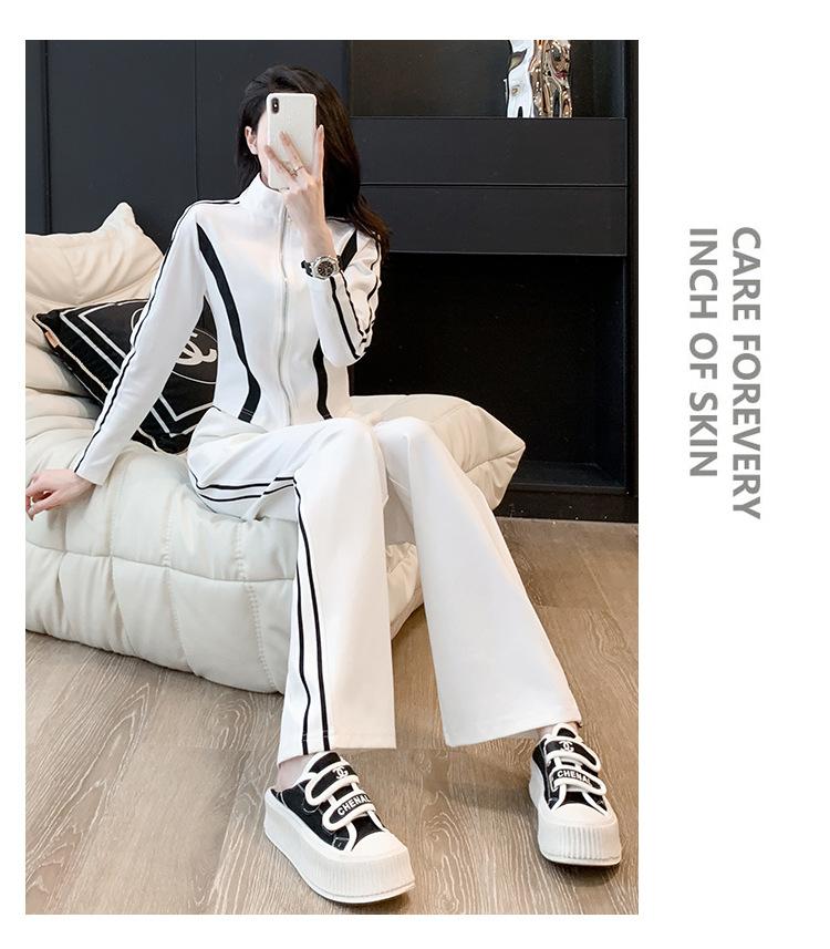 跨境淘货源分销2024秋冬季新款街头潮流减龄小个子爆款欧货网红款运动套装休闲运动气质休闲时尚流行新款秋装秋装女装时尚套装套装女装秋季套装女套装女女士运动服女装两件套套装卫衣套装休闲套装秋季套装女装时尚套装盐系休闲套装女装2024百搭设计感小众洋气欧货阿里国际站跨境采购Cross-border, shopping source, foreign trade, export, distribution 2024 fall, winter, new, street trend, explosive, European goods, network red, sportswear, leisure sports, temperament leisure, fashion popular, new autumn wear, autumn women's wear, fashion suit, women's wear, women's wear, women's wear, women's sportswear, women's two-piece, hoodie suit, casual suit, autumn suit, women's wear, Fashion suit salt department, casual suit women's dress, Ali International Station, cross-border procurement