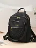 2026 Nueva Mochila Ligera de Tela Oxford Versátil de Moda para Mujer de Viaje Gran Capacidad Moderna Bolsa Escolar