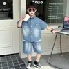 Traje de Verano de Tres Piezas de Mezclilla de Manga Corta para Niños Pequeños, Traje Guapo y Elegante, Ropa Guapa de Moda para Bebé, Exportación
