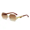 2025 Nuevo Llegado Transfronterizo Europeo y Americano Gafas de Sol Multilaterales sin Marco para Hombre Patas con Textura de Madera Moda Gafas de Sol Decorativas con Cabeza de Leopardo Tendencia