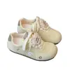 Zapatillas casuales para niñas 2026, zapatos planos con cordones color crema, versátiles, cómodos, dulces, estilo Forrest Gump, para niños mayores, zapatillas de entrenamiento alemanas