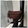 Bolsa Transversal Transfronteiriça para Mulheres, Cor Sólida, Simples, Casual, Versátil, Bolsa de Ombro para Estudantes, Nova Bolsa Tote de Múltiplas Camadas para o Dia a Dia