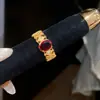 Elegância Floral! Anel Aberto Quadrado Flor de Zircônia Vermelha, Joia Vintage de Alto Padrão Estilo Nicho para Mulheres