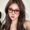 Gafas de Sol Nuevas 2025 con Montura Negra, Degradado Rosa Rubor, Ojo de Gato Cuadrado y Redondo para Mujeres, Aspecto Adelgazante, Gafas de Sol de Malla de Gama Alta Sin Maquillaje