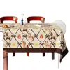 El mantel de comedor Maillard es impermeable, resistente al aceite y fácil de limpiar. Es un mantel rectangular con un toque de lujo ligero y de alta gama, al estilo ins, adecuado para mesas de centro.