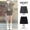 Falda Corta Negra de Cintura Alta, Corte Ajustado, Estilo A-Line para Mujer, Nuevo Estilo Otoño/Invierno 2025, Adecuada para Figuras Petitas