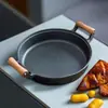 Nova frigideira funda com cabo de madeira, panela de ferro fundido espessada, antiaderente sem revestimento, frigideira para panqueca doméstica, panela de fondue