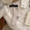 Novas meias slouch estilosas Miu com estampa de letras, versáteis, forradas com fleece para o inverno, espessadas, quentes, antibacterianas, meias de lã color-blocking para mulheres