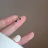 Azul gema ~ unos pendientes de un solo pendiente para mujer 2022 nueva moda joyería para orejas oreja simple