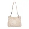 Bolsa Elegante Estilo Hong Kong Feminina Grande Capacidade Bolsa de Mão 2025 Nova Moda Simples Estilo Ocidental Tendência Bolsa Transversal para Mulheres