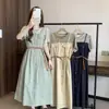 Fat Sister 2025 Verão Novo Design de Costura Senso de Moda Cinto Moda Vestido Falso Duas Peças Cor Contrastante Simples Slim Fit