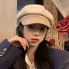 2026 Nuevo Boina Maillard Hace que la Cara se Vea Más Pequeña Versátil Sombrero Octagonal de Pintor Casual Lana Fieltro Delgada Diseño de Ala Curva
