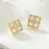 Aretes Brillantes de Circonita Cortados Cuadrados, Aretes de Moda y de Alta Gama Llamativos, Aguja de Plata S925, Aretes para Mujer de Ropa de Trabajo Diaria