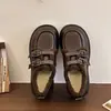 Zapatos peludos zapatos pequeños de cuero mujer primavera otoño zapatos de algodón marrones con terciopelo nuevo estilo estilo británico 2026 mocasines botas de nieve
