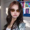 Gafas de Sol Metálicas Ojo de Gato con Sentido Tecnológico Retro Futuro para Mujer, Gafas de Sol de Forma Cóncava Anti-UV para Hombre, Textura Moderna