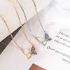 Colar Borboleta Azul Diamante Shell para Mulheres, Design de Nicho de Luxo Leve, Corrente de Clavícula Elegante e Sofisticada, Novo Pingente de 2022