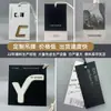 Etiquetas Colgantes de Alta Gama, Etiquetas Colgantes Personalizadas para Ropa, Etiquetas Colgantes Personalizadas de PVC, Diseño de Marca Registrada, Logotipo Impreso en Cartulina Blanca