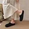 Sandalias Birkenstock sin cordones de suela gruesa pantuflas para persona perezosa de moda versátiles de lunares puntera cerrada medias zapatillas mujer 2026 Nuevo Estilo Otoño/Invierno