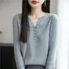 Tricô francês de luxo leve com gola semiaberta para mulheres, novo top base de manga longa outono e inverno 2026, moderno