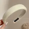 Diadema de corona alta para mujer, nuevo modelo 2026, diadema antideslizante para lavarse la cara, de ala ancha con dientes, pinza para el pelo, accesorio de pelo simple