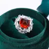 Torre de azúcar de fondo de malla hueca anillo de zafiro de simulación de alta calidad anillo de moda de temperamento recto para mujer Red social