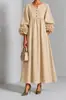 Vestido de mujer de color liso estilo lujo transfronterizo europeo y americano con mangas tipo linterna florales, escote en V pequeño, cintura alta, detalles fruncidos y una silueta larga tipo A