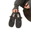 Sapatos peludos femininos para uso externo estilo outono e inverno sapatos Mary Jane de sola reta novo estilo de outono sapatos Wanwan temperamento sapatos simples com forro de veludo femininos