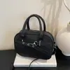 Bolsos retro de nicho transfronterizos para mujer 2026 nuevo verano elegante bandolera de un solo hombro para el día a día bolsos de mujer al por mayor