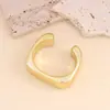 Pulsera Acrílica Geométrica de Arco de Alto Sentido Europeo y Americano Oro y Plata Plisada Irregular Exagerada para Damas