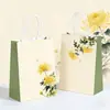 Bolsa de Regalo Estilo Chino con Diseños de Ciruelo, Orquídea, Crisantemo y Loto, Bolso Tote Estilo Chino, Bolsa de Regalo de Bambú Personalizada con Empaque de Cuero