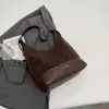 Bolsa Nova Retro de Grande Capacidade Feminina Nova Outono e Inverno Nova Versátil Moda Bolsa de Ombro Casual Tote para o Dia a Dia